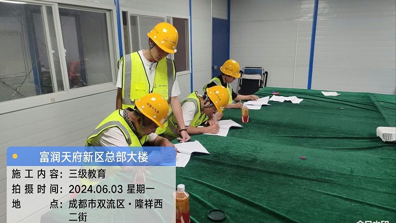 与传统的课堂授课相比，一对一辅导具有以下优势：