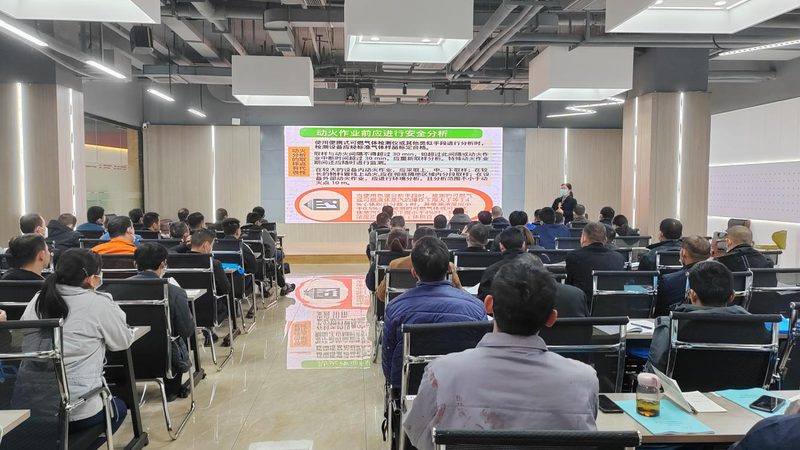 心理咨询师培训老师资质，如何辨别真伪？**