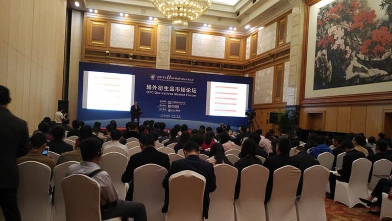 以下以某机构为例，对其课程体系、师资配置等方面进行简要分析：